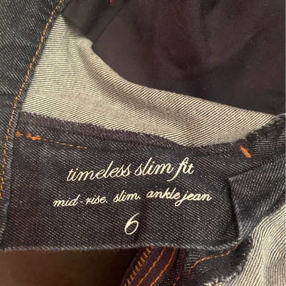 Elie Tahari Woman’s Caitlin Mid Rise Slim Fit Ankle Jean Bottom Zipper Size 6 - Picture 7 of 10